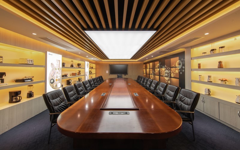 ��ʵҵ��(�й���)���Ź�˾����