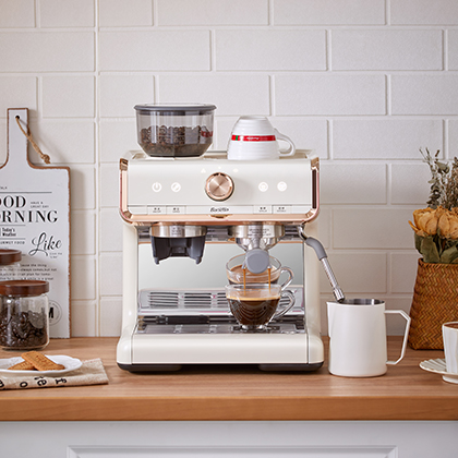 ��ʵҵ��(�й���)���Ź�˾����